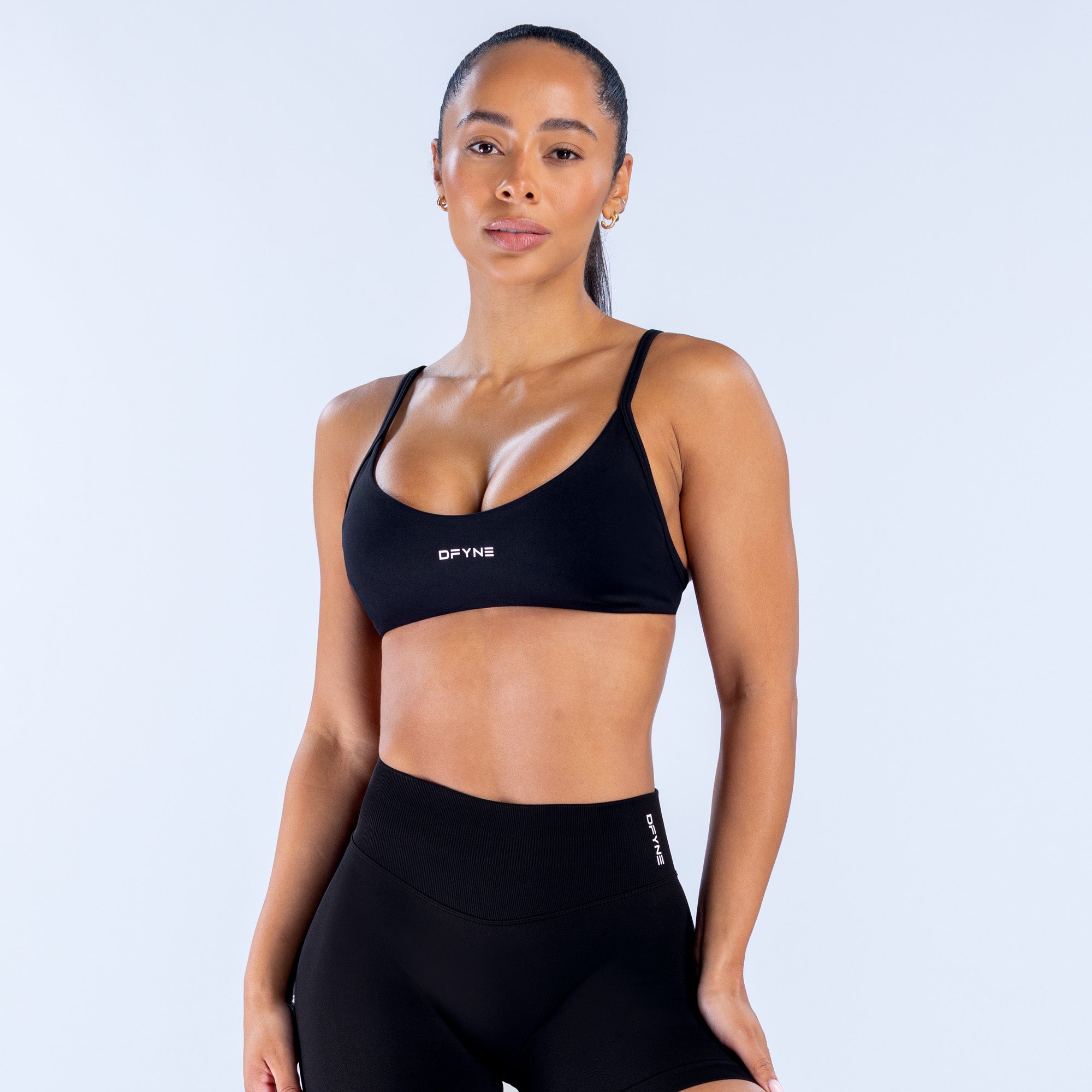 Impact Scoop Neck Bra - Midnight Black