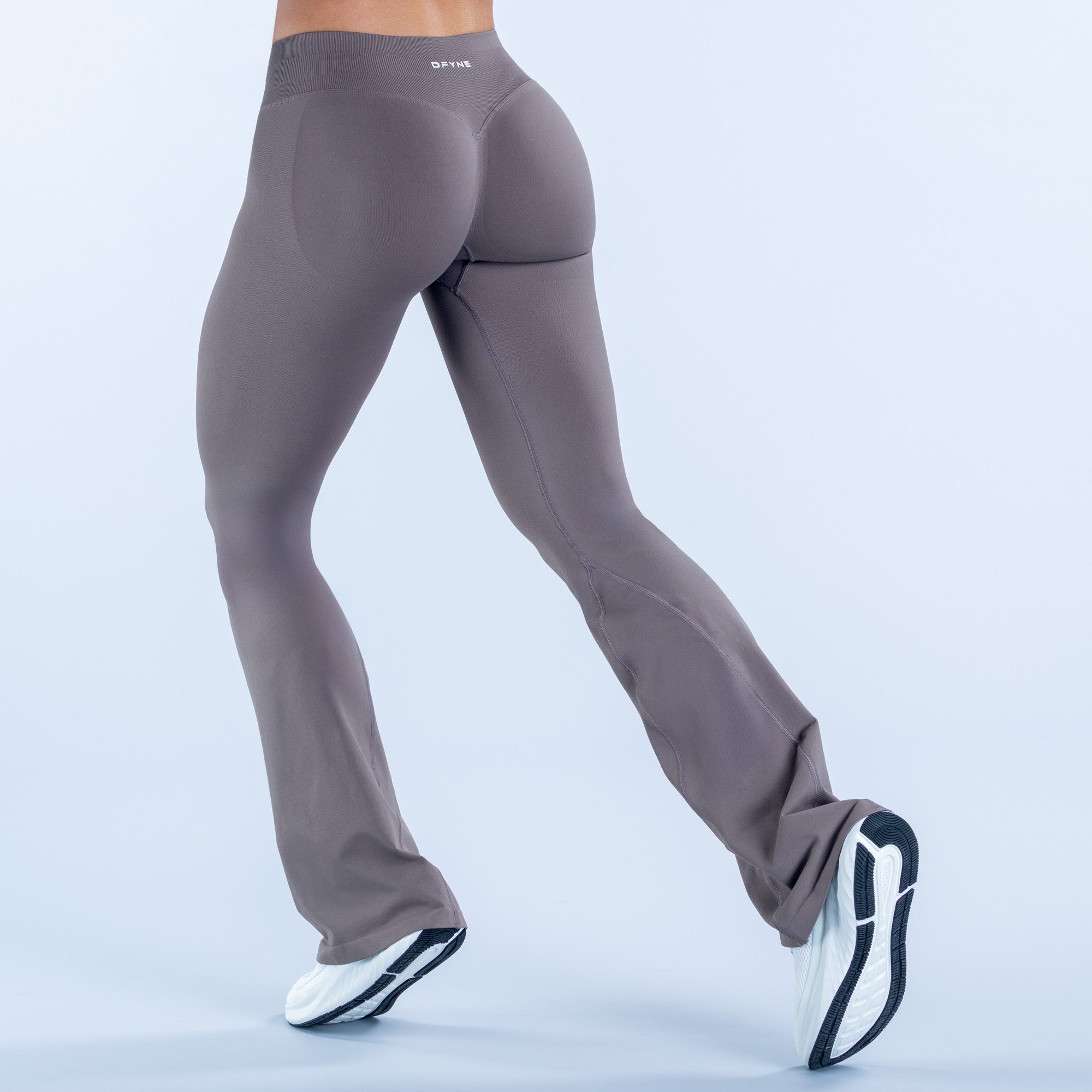 Impact Flares - Truffle (3)