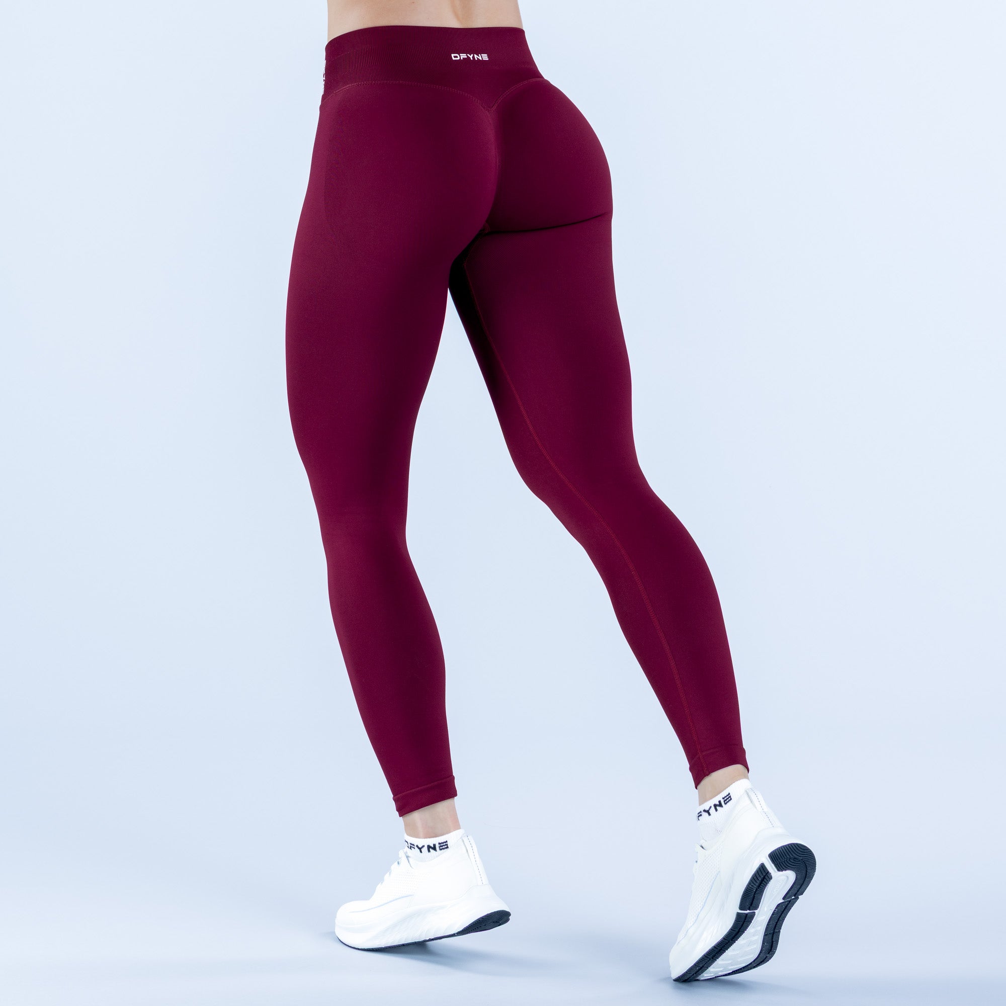 Impact Leggings - Winter Berry (3)