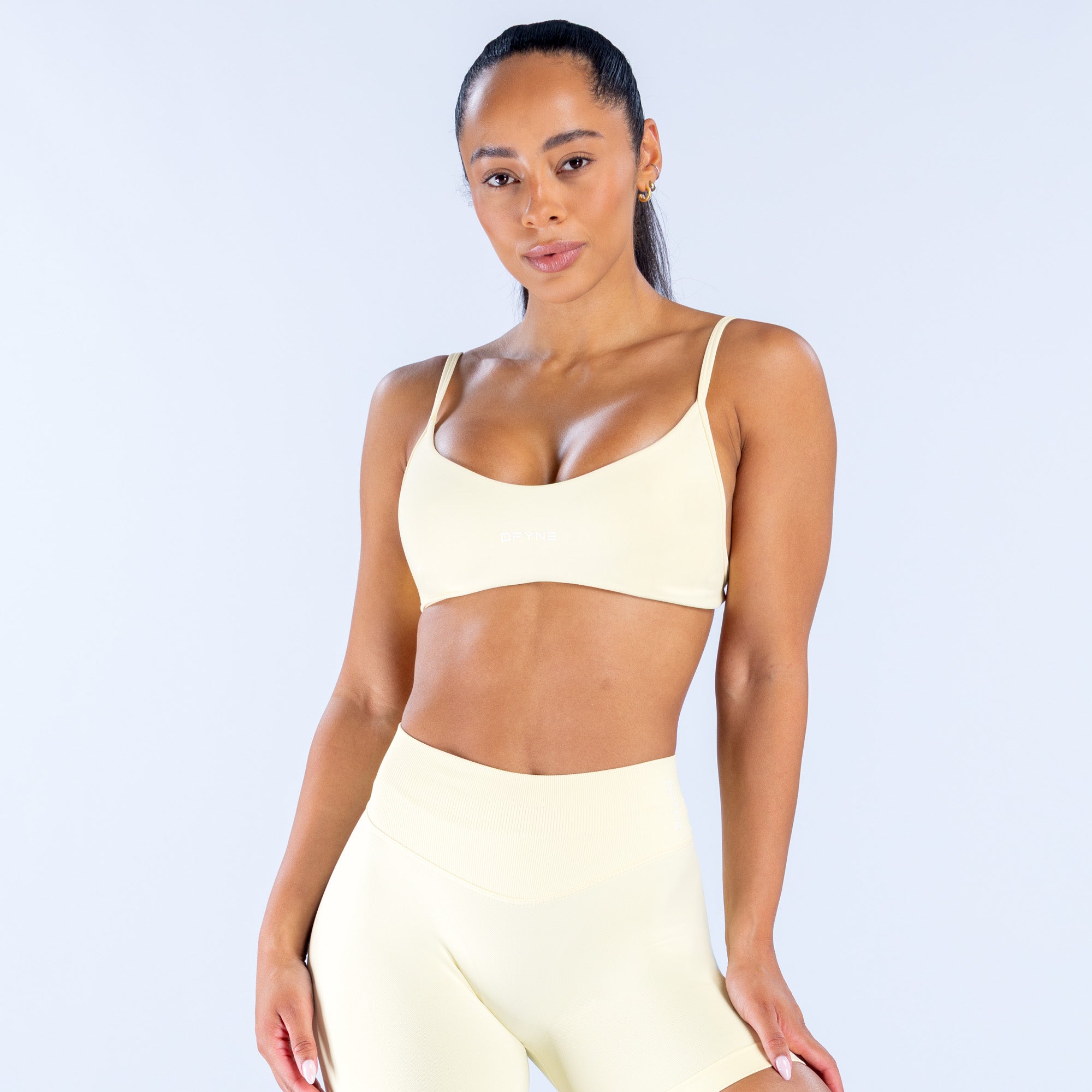 Impact Scoop Neck Bra